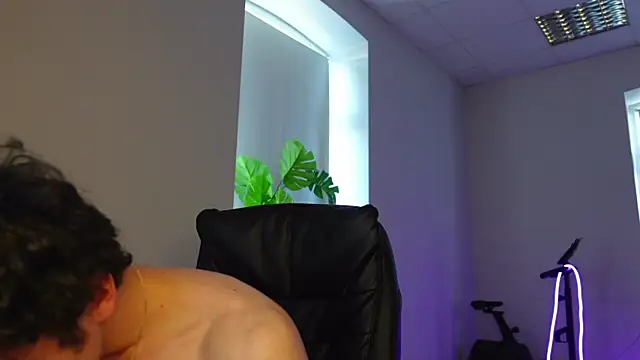 Brad Holloway online show from 04-01-26, 01:41