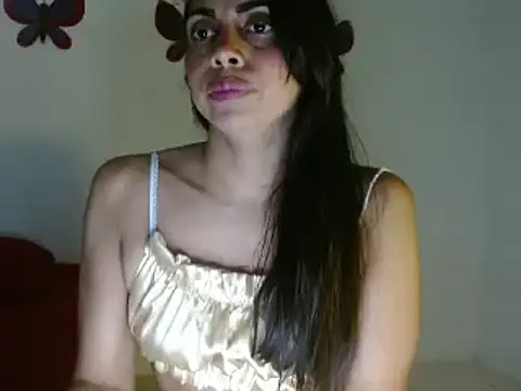 Snapshot of amaranta_sland chatting on 10-14-25, 05:03 amaranta sland online show from 10-14-25, 05:03