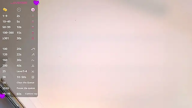 Snapshot of Valen_ross_ chatting on 05-19-26, 10:27 Valen ross online show from 05-19-26, 10:27