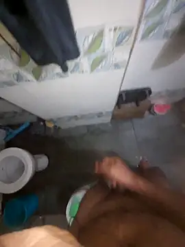 Snapshot of John96999 chatting on 11-09-25, 09:57 John96999 online show from 11-09-25, 09:57