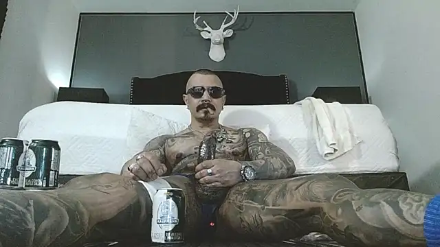 danilog515 online show from 04-10-26, 03:34