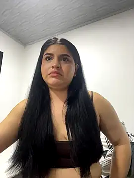 pareja curiosa19 online show from 11-15-25, 10:59