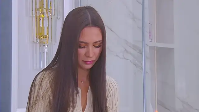 Snapshot of YourCass chatting on 11-15-25, 04:43 YourCass online show from 11-15-25, 04:43