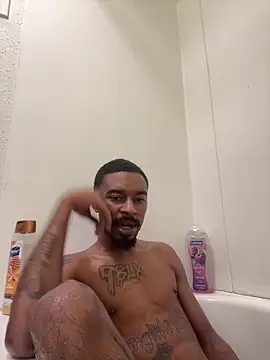 Snapshot of 9blk chatting on 09-18-25, 02:57 9blk online show from 09-18-25, 02:57