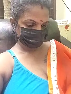 Snapshot of poojaa-rani chatting on 11-02-25, 05:48 poojaa-rani online show from 11-02-25, 05:48