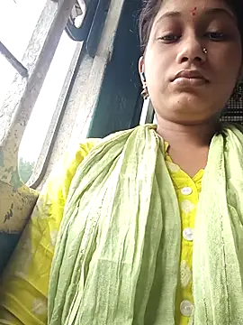 Snapshot of adrija94 chatting on 11-02-25, 03:42 adrija94 online show from 11-02-25, 03:42