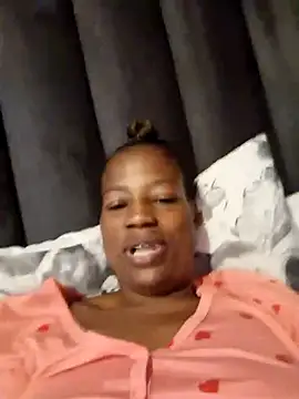 Snapshot of sexylira chatting on 02-02-26, 10:36 sexylira online show from 02-02-26, 10:36