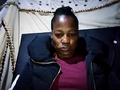sexylira online show from 04-15-26, 06:04
