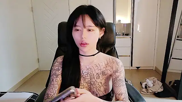 tangju7 online show from 12-01-25, 01:38