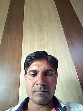 johnny8731 online show from 04-11-26, 11:47