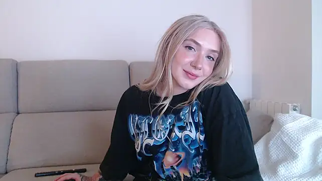 tattoobbgirl online show from 09-27-25, 05:07