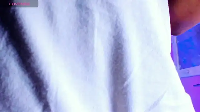 The Hot Ts Dolls online show from 04-08-26, 02:06