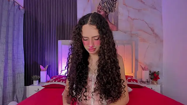 peachandtyron  online show from 04-05-26, 06:49