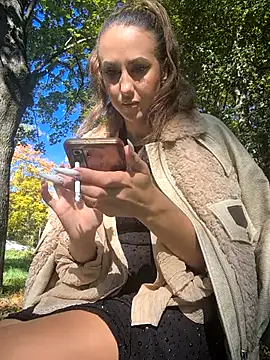 Brilliant-Splashes online show from 09-22-25, 09:00