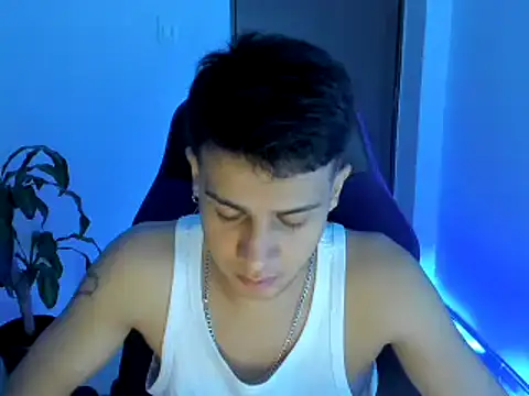 Snapshot of abel_bigcok chatting on 11-07-25, 01:27 abel bigcok online show from 11-07-25, 01:27