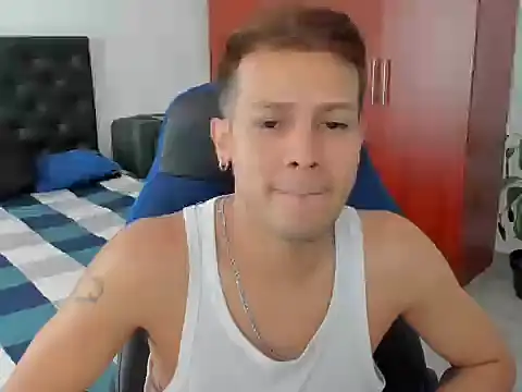 Snapshot of abel_bigcok chatting on 01-15-26, 06:11 abel bigcok online show from 01-15-26, 06:11