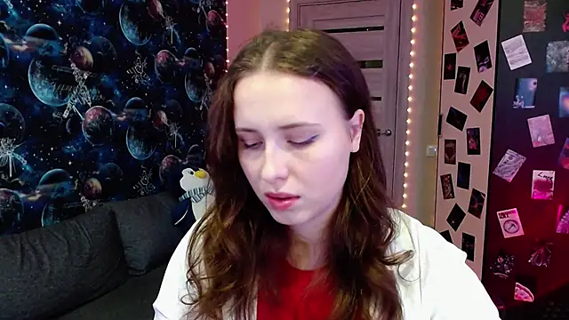 Snapshot of BarbiePieer chatting on 10-16-25, 03:35 BarbiePieer online show from 10-16-25, 03:35