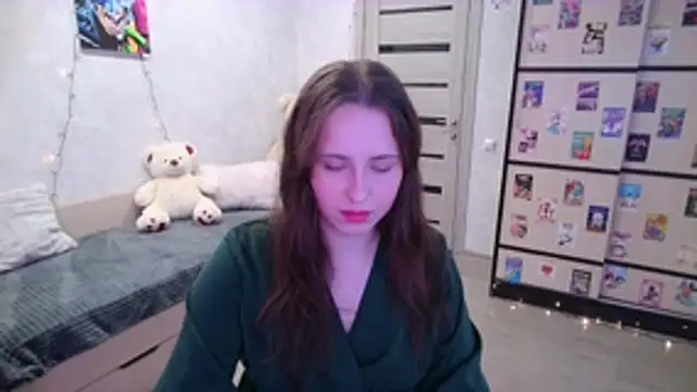 Snapshot of BarbiePieer chatting on 11-10-25, 02:43 BarbiePieer online show from 11-10-25, 02:43