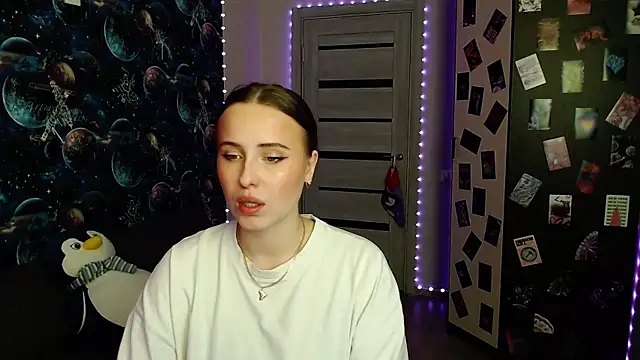 BarbiePieer online show from 12-23-25, 10:46