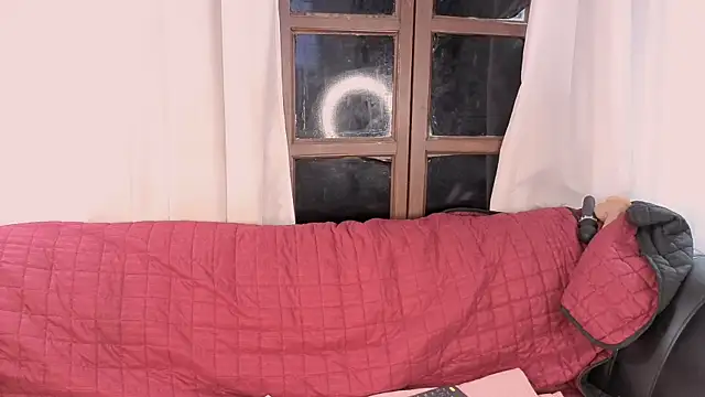 Snapshot of kronysmith chatting on 10-14-25, 10:54 kronysmith online show from 10-14-25, 10:54