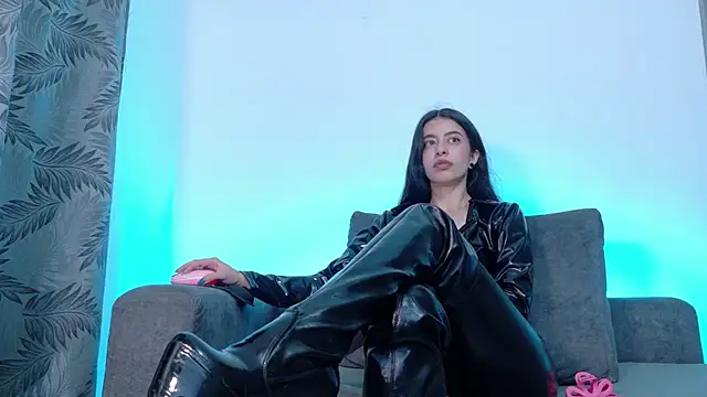 Misscarolsph online show from 11-23-25, 12:43