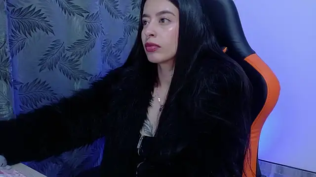 Snapshot of Misscarolsph chatting on 05-29-26, 01:25 Misscarolsph online show from 05-29-26, 01:25