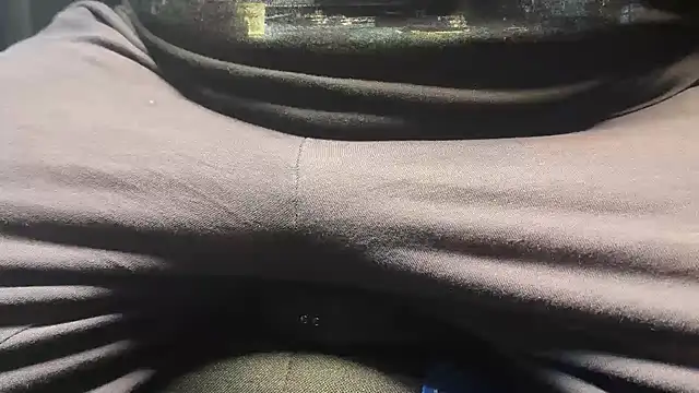 Max 965 online show from 12-20-25, 09:11