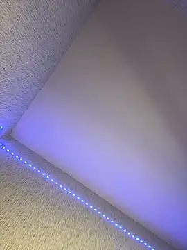 Ariana Sanderss online show from 09-20-25, 10:11