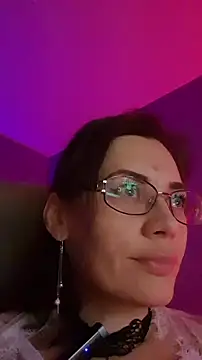 MilanaPure online show from 10-29-25, 01:52