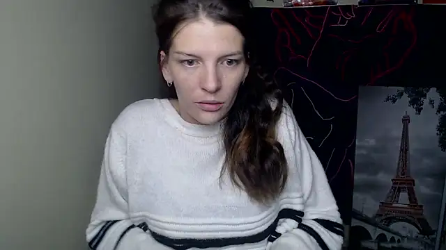 VanessaRey  online show from 10-10-25, 05:28