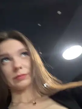 MilaBee online show from 11-03-25, 07:42