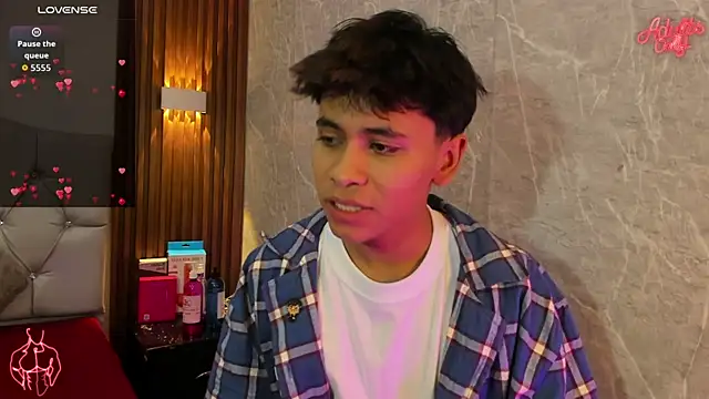 Ethan Westt online show from 04-20-26, 08:32