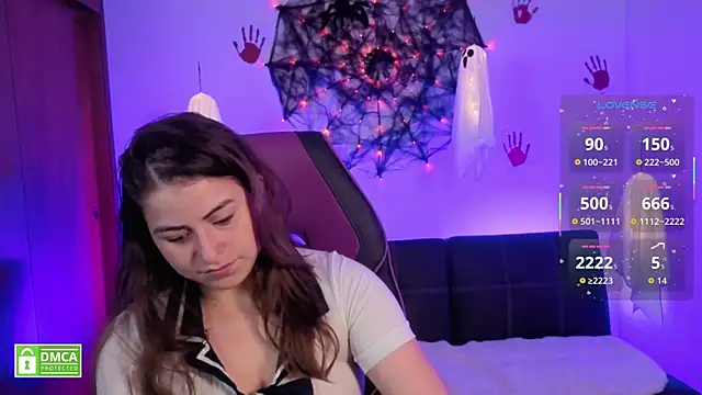 Taiga Cute online show from 10-12-25, 07:07