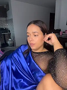 Deepika padukoneNisha online show from 10-19-25, 07:03