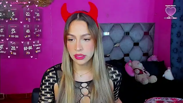 hanna tss online show from 10-31-25, 03:18