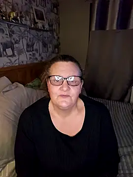 Snapshot of MissQueenBeex chatting on 02-25-26, 08:07 MissQueenBeex online show from 02-25-26, 08:07