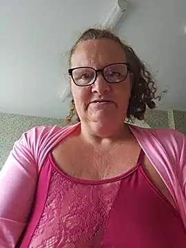 MissQueenBeex online show from 07-04-26, 07:47