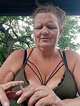 MissQueenBeex online show from 07-14-26, 11:27