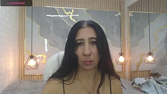 nei girl online show from 09-10-25, 10:48