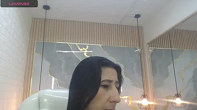 nei girl online show from 09-19-25, 11:22