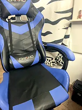 taimara 1 online show from 10-21-25, 09:48