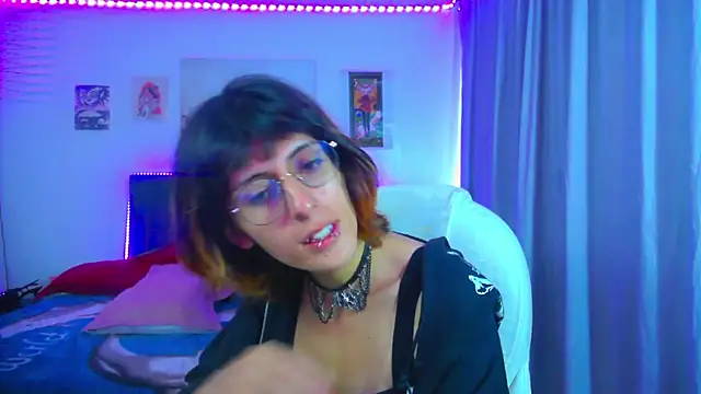 goth minerva online show from 05-27-26, 01:30
