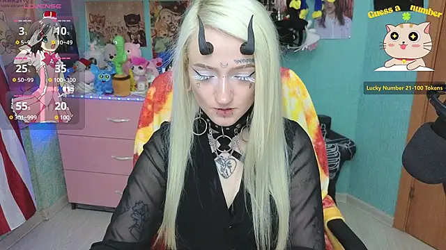 Manuela unicorn online show from 07-07-26, 04:11