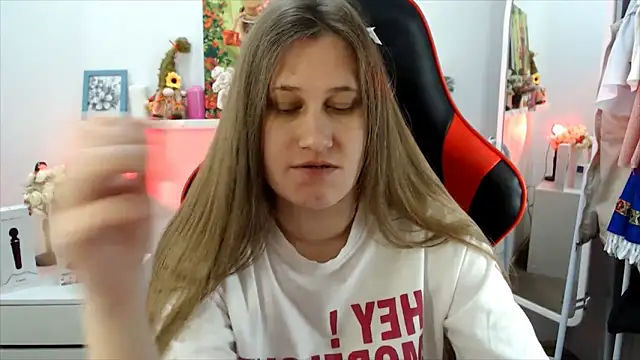 Lucky Lana online show from 05-19-26, 02:29