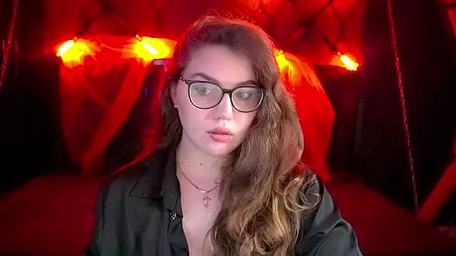 LuxSopphia online show from 11-08-25, 08:29