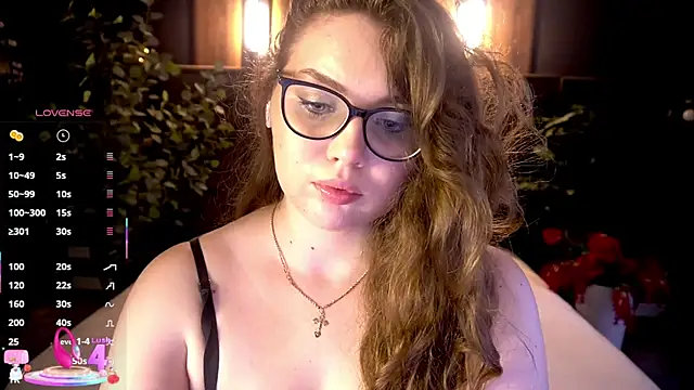LuxSopphia online show from 07-09-26, 12:42