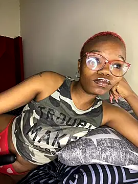 YummyMelanin117 online show from 10-06-25, 07:22