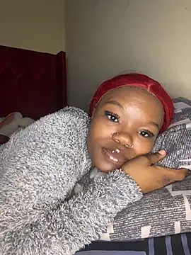 YummyMelanin117 online show from 10-26-25, 01:55