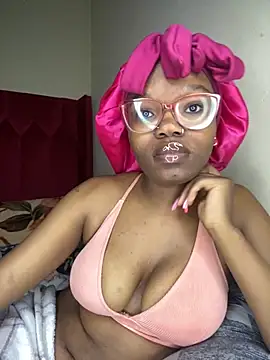 YummyMelanin117 online show from 11-25-25, 07:47