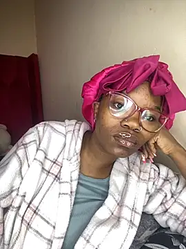 YummyMelanin117 online show from 11-30-25, 05:11